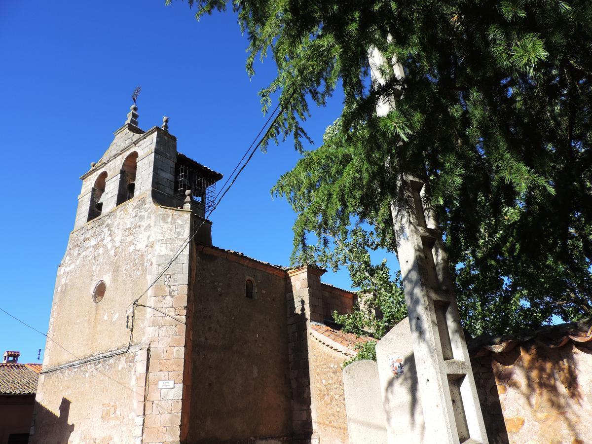 La Casa Del Cartero Pablo Guest House Saldana de Ayllon ภายนอก รูปภาพ