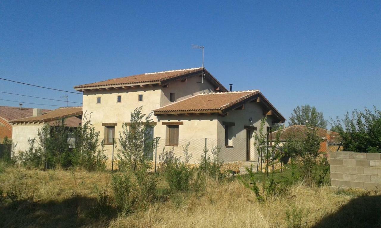 La Casa Del Cartero Pablo Guest House Saldana de Ayllon ภายนอก รูปภาพ