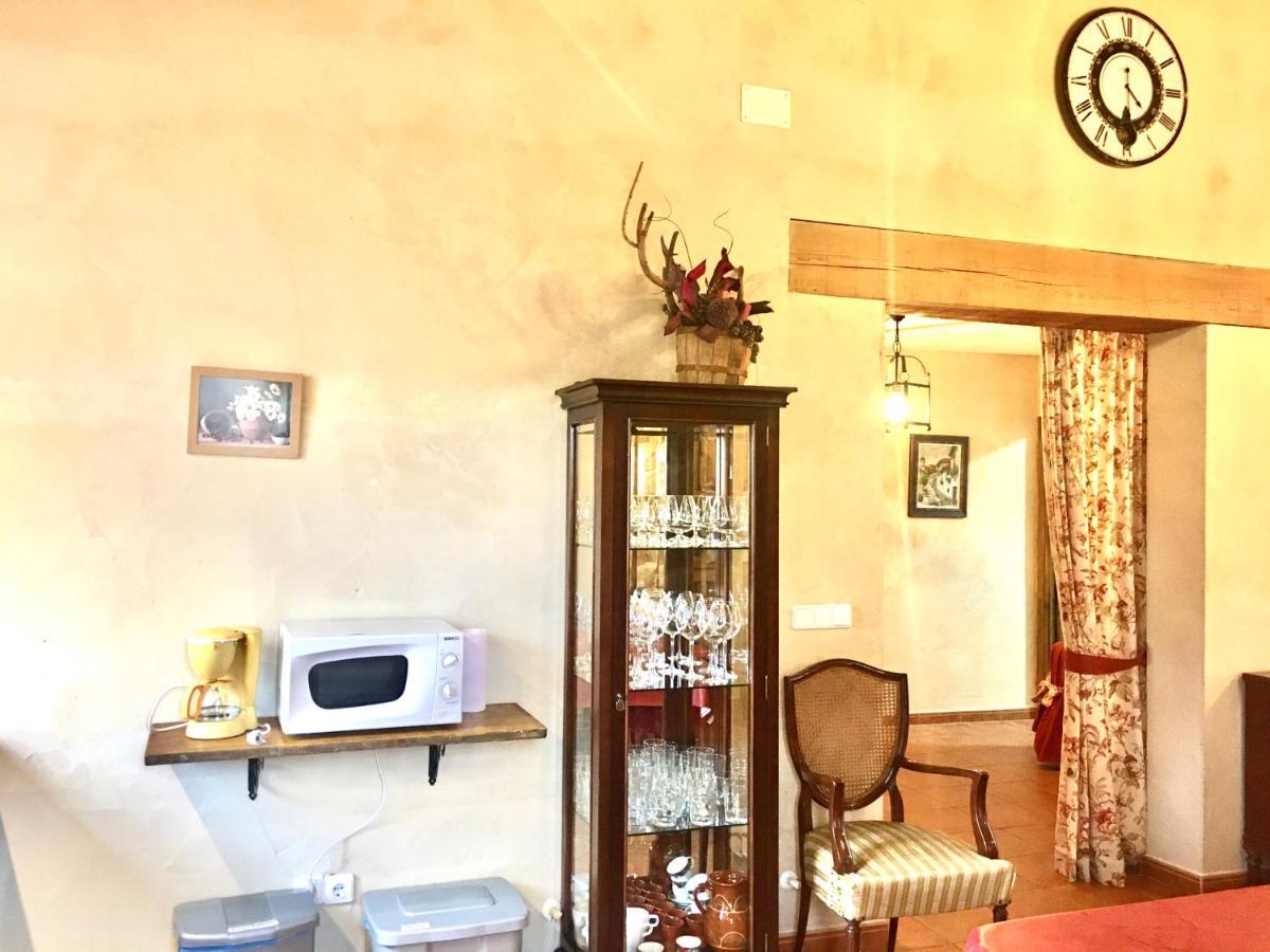 La Casa Del Cartero Pablo Guest House Saldana de Ayllon ภายนอก รูปภาพ